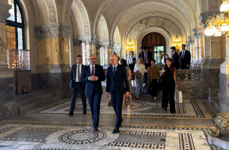 Visit of H.E. the Prime Minister of Luxembourg to the Permanent Court of Arbitration (PCA)